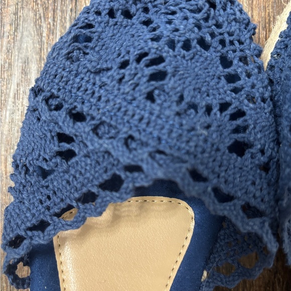 Navy Blue Crochet Women Shoes - Picture 6 of 6
